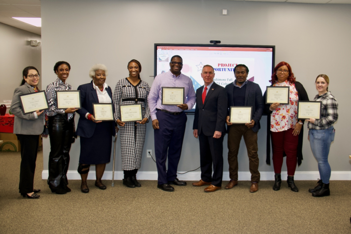 Baltimore Fall 2021 Class Graduation Photo Left to Right: Allexis Johnson; Ronecia Simmons; Deborah Hart; Tamarra Farrow Steward; Del Sellers; Gary Slyman Course Facilitator; Deen Rowe; Amber Johnson; Victoria Sneed